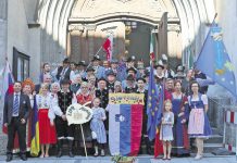 Pro Europa Una, festeggia la XXVI Hopfen und Weintraubenfest (festa del luppolo e uva) a Monaco