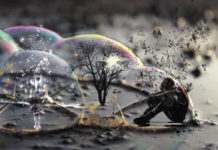 Oggi parliamo di frammentazione interiore e vuoto del pensiero