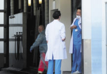 Licenziati per essersi rifiutati di vaccinarsi contro il covid-19