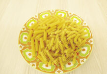 “La scoperta della pasta, una stravaganza italiana, un’originale leccornia”