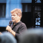 robert-harbeck-6606335_opt