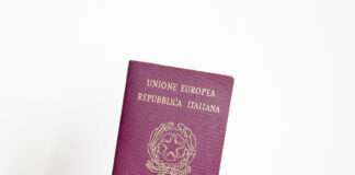 Cittadinanza italiana, rinviata a primavera 2026 l’udienza della Cassazione sui discendenti