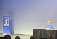 Angela Merkel a teatro