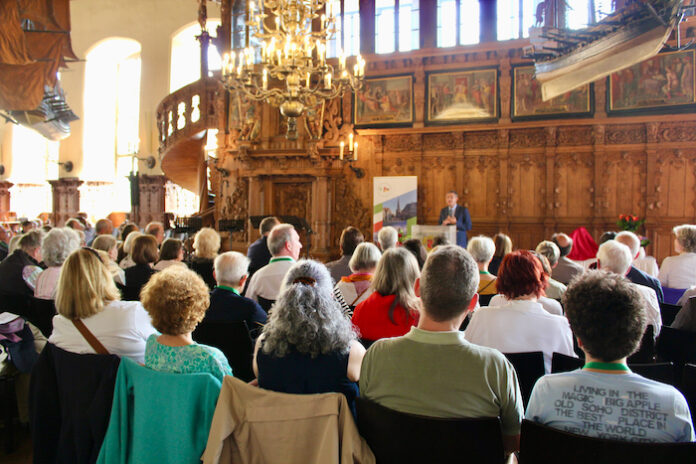 11.VDIG_Festakt im Bremer Rathaus_Foto_Javier Gago Holzscheiter